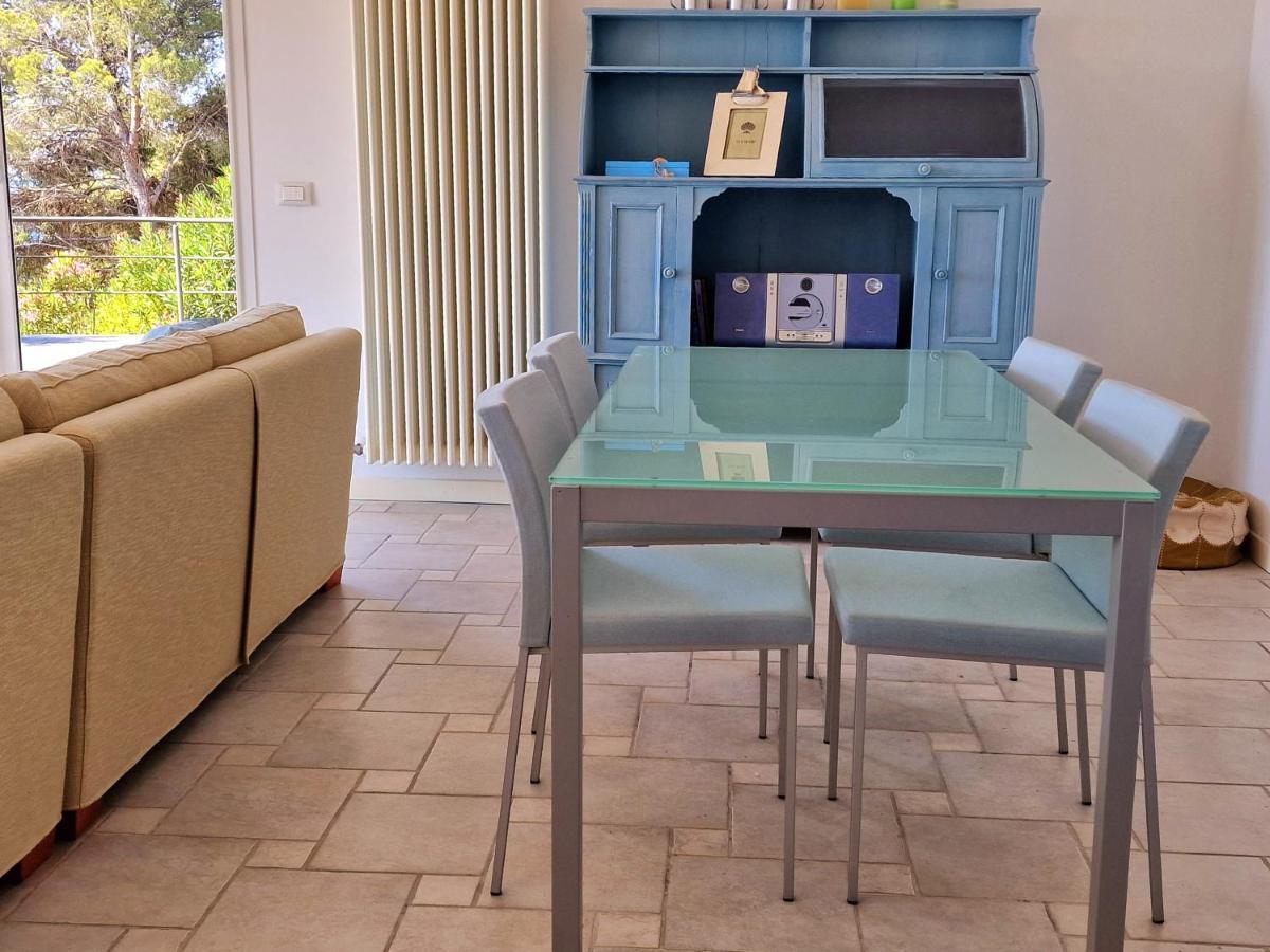 Appartamento In Villa Mimosa チェルヴォ エクステリア 写真