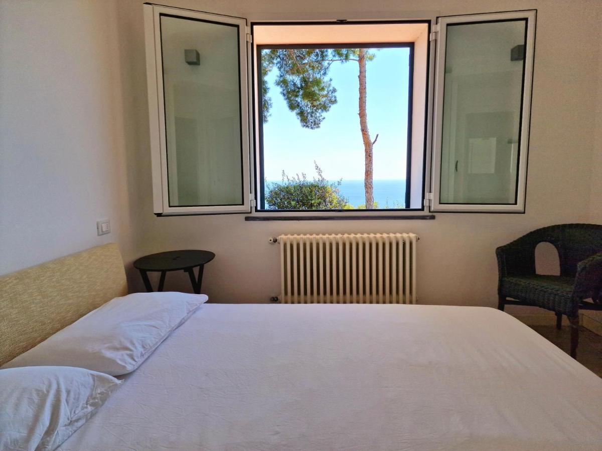 Appartamento In Villa Mimosa チェルヴォ エクステリア 写真