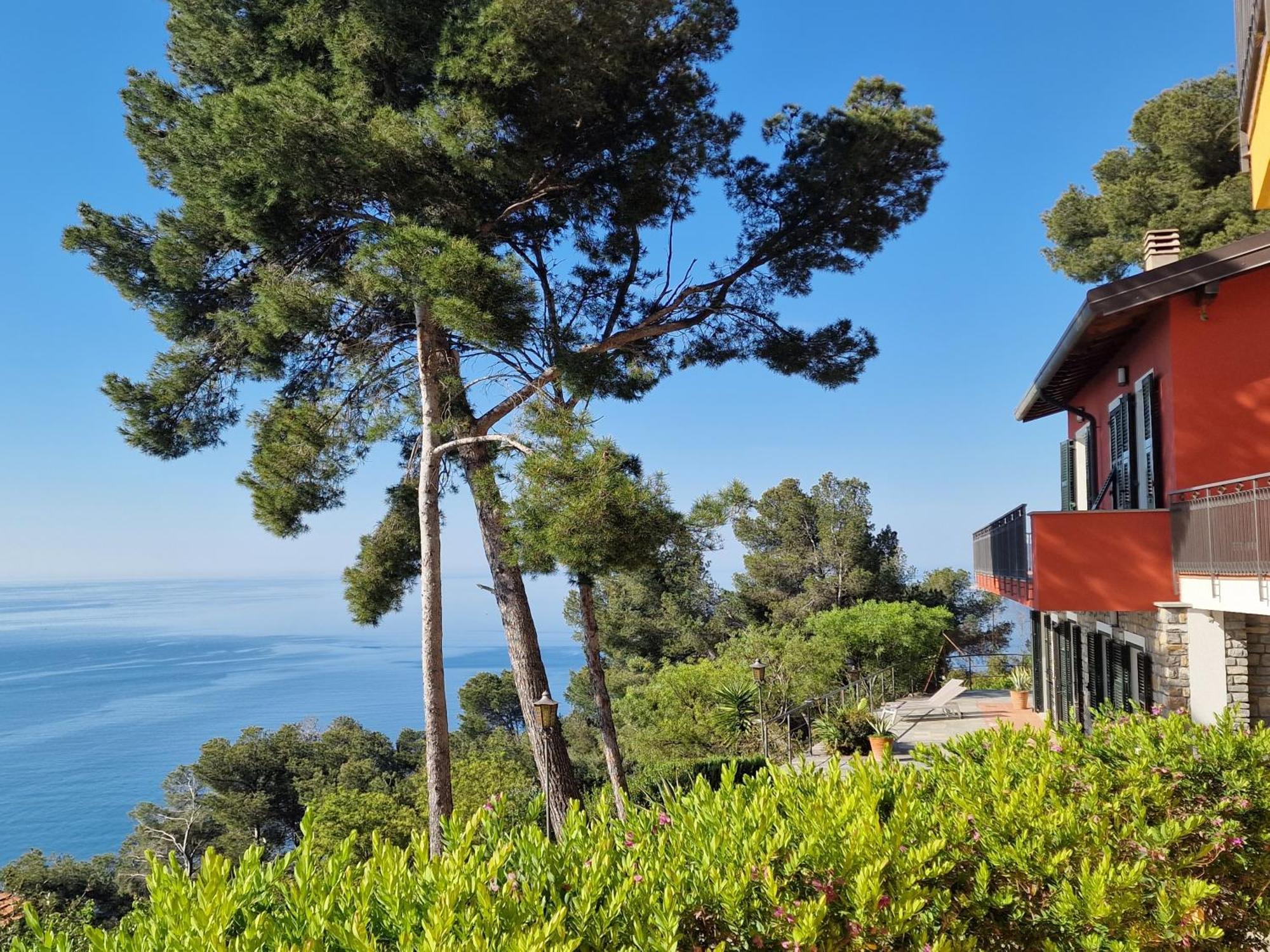 Appartamento In Villa Mimosa チェルヴォ エクステリア 写真