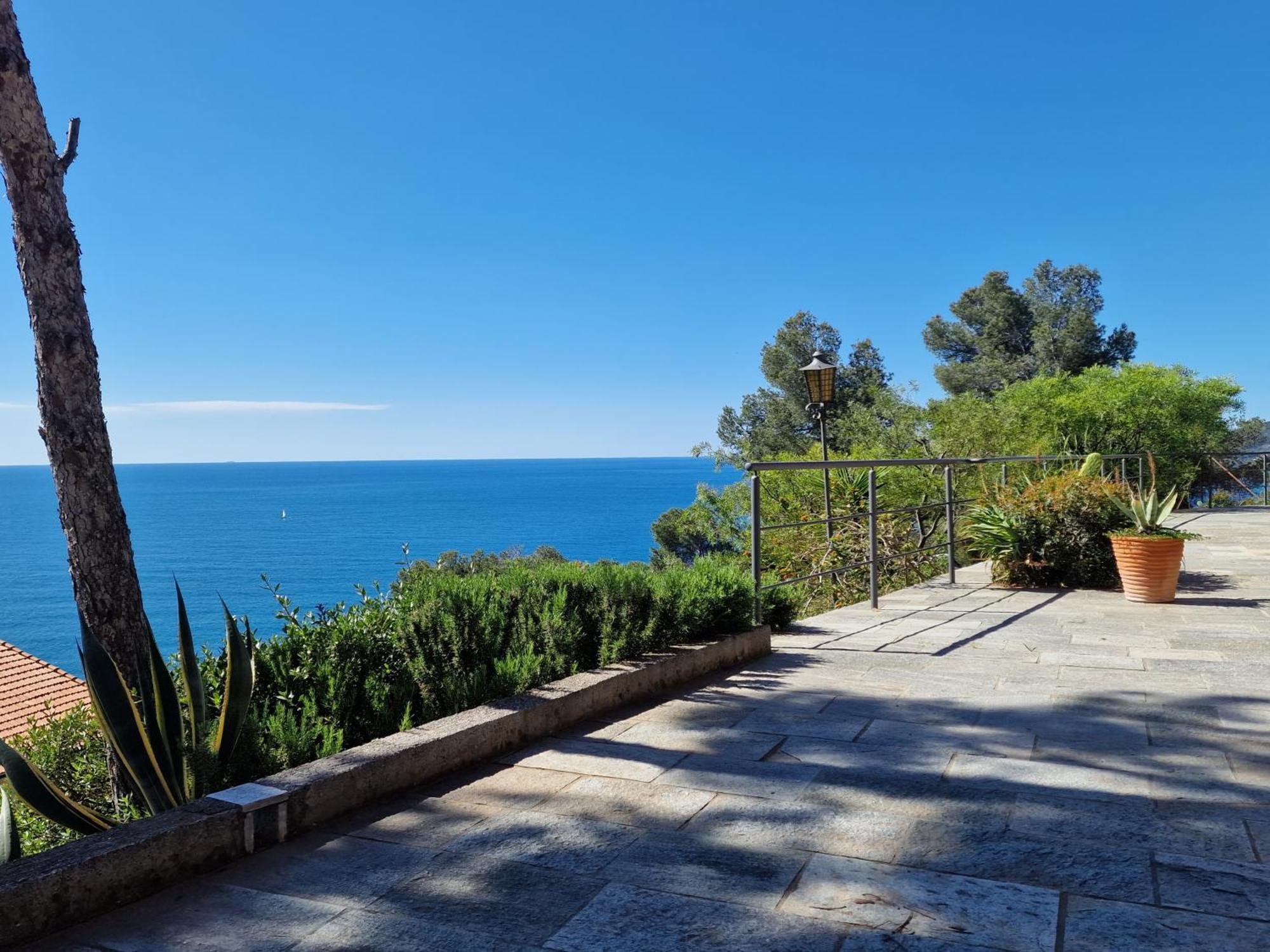 Appartamento In Villa Mimosa チェルヴォ エクステリア 写真